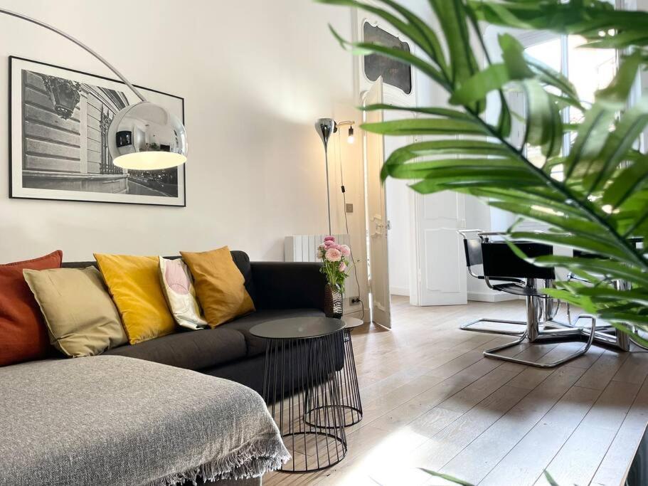 Homelivia, Vieux Nice, Appartement De Charme, Clim Balcon Bagian luar foto
