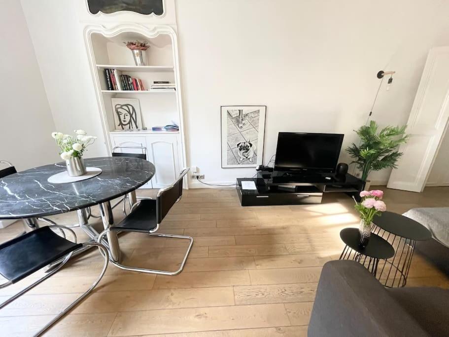 Homelivia, Vieux Nice, Appartement De Charme, Clim Balcon Bagian luar foto